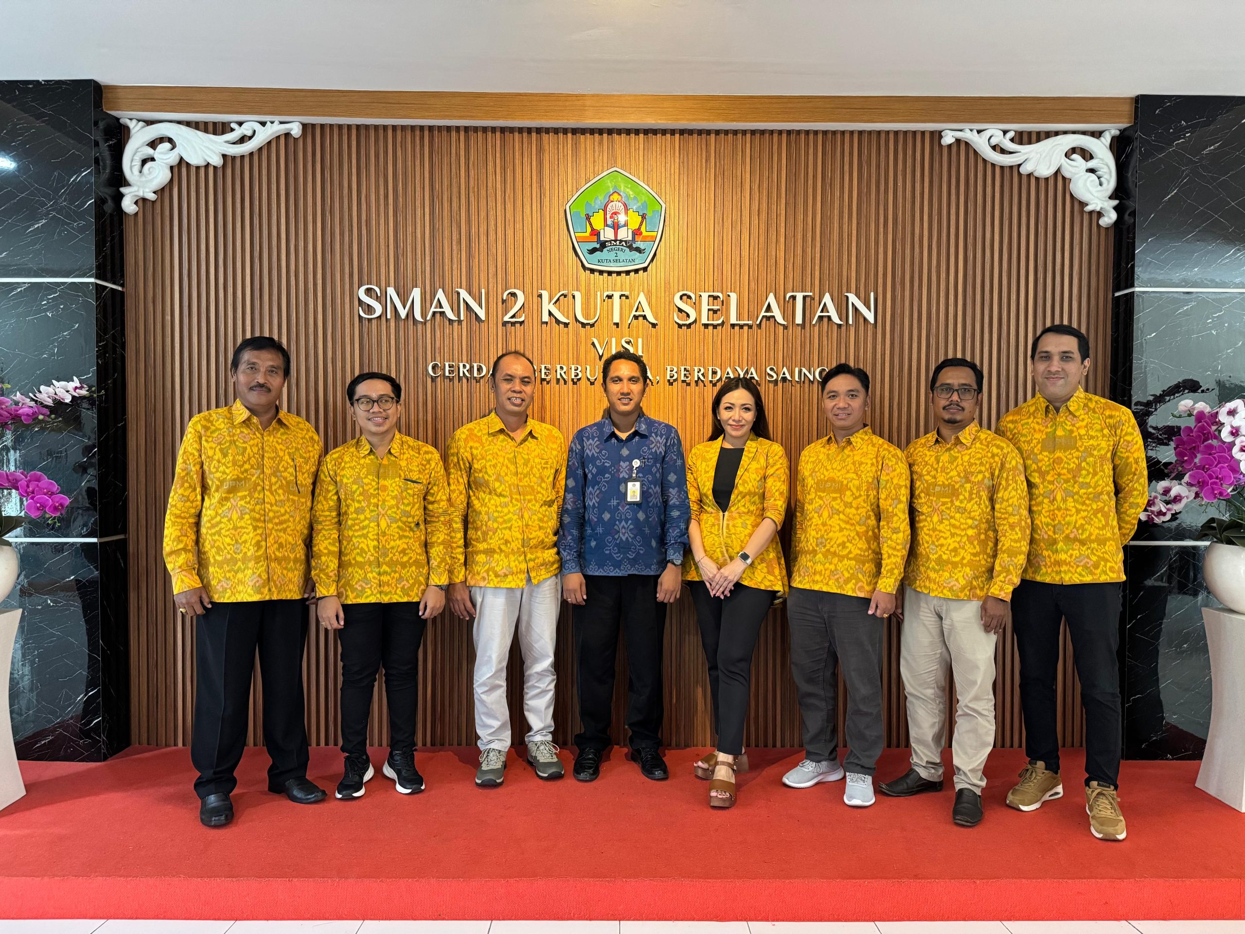 You are currently viewing SAFARI BAHASA DAN SENI FBS UPMI BALI DI SMAN 2 KUTA SELATAN